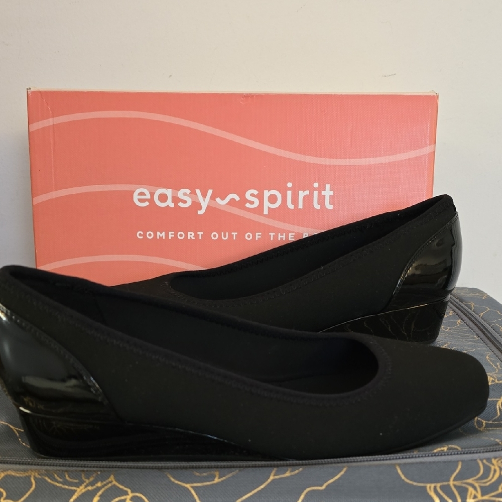 Easy Spirit Black Low Wedge Slip-On Pumps